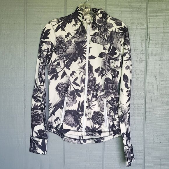 Lululemon Athletica Forme Jacket II Textured Brisk Bloom Black White. Size 6 - Picture 3 of 9